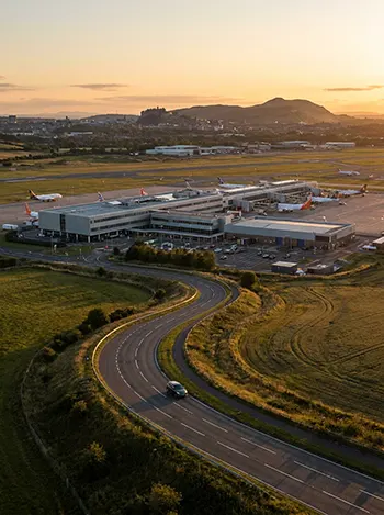 Belfast International Airport (BFS)